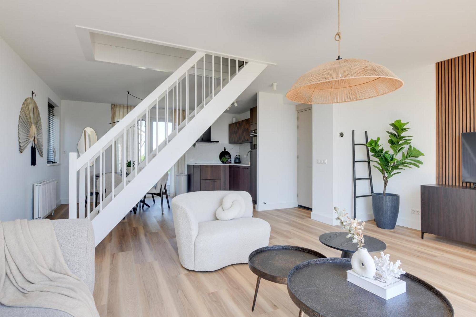 Meerzicht 61 - Luxury 4 Person Apartment Uitgeest